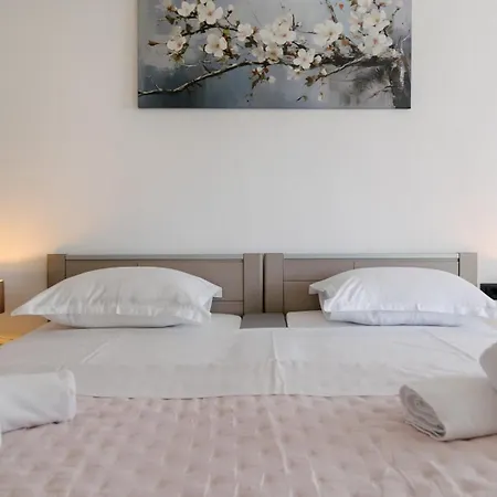 New! Admiral: Your Idyllic Retreat In Rural Area Of Trogir Hinterland