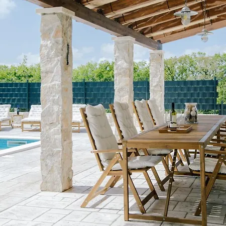 New! Admiral: Your Idyllic Retreat In Rural Area Of Trogir Hinterland * Blizna Donja