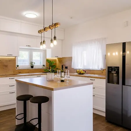 Villa New! Admiral: Your Idyllic Retreat In Rural Area Of Trogir Hinterland